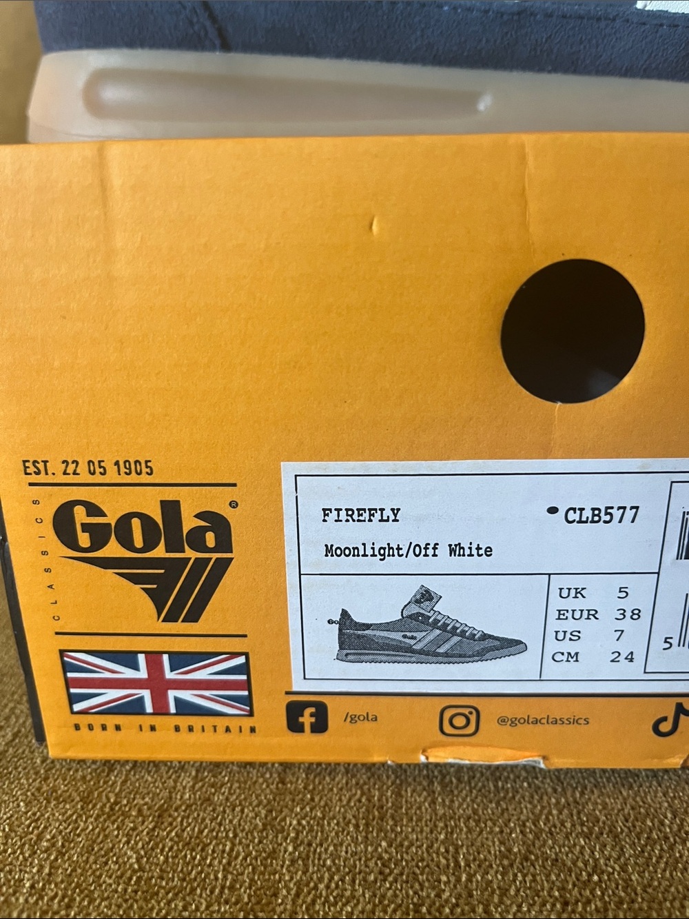 Gola Women’s Firefly Leather Sneakers NWB Size 7 - Picture 12 of 12